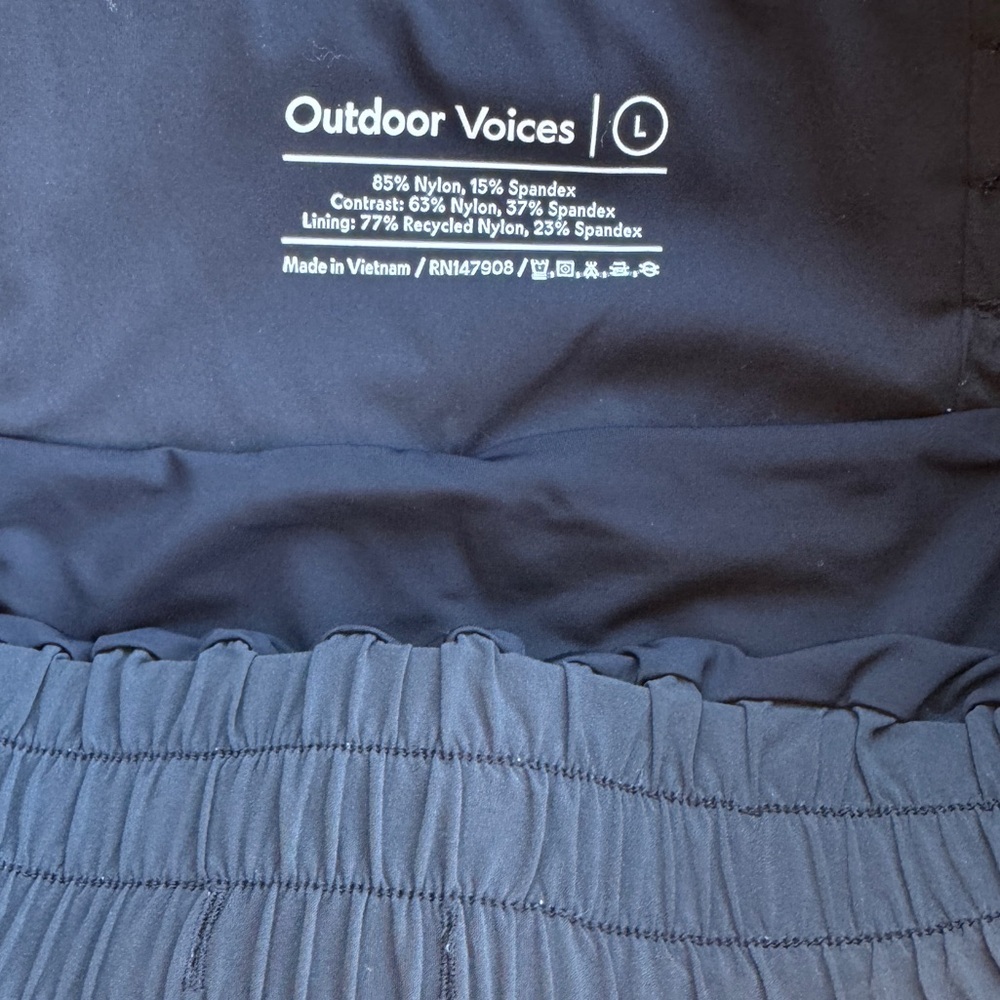 Outdoor Voices Black Women's Athletic Shorts 4 inch - Picture 10 of 12
